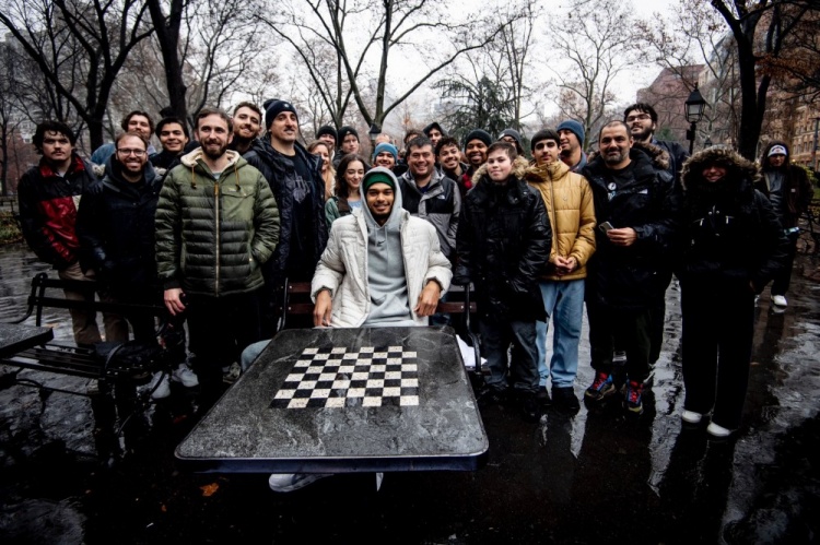 這很馬刺文班曬照致棋友：感謝所有冒雨前來(lái)的人們